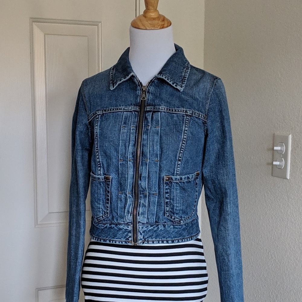 Tommy Hilfiger Cropped Zip Up Jean Jacket